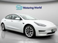 Used Tesla Model 3 Standard Range Plus 222 kW (302 HP) 2021 White Sedan