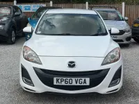 Used Mazda 3 Inclusive 105 HP (77 kW) 2010 White Hatchback