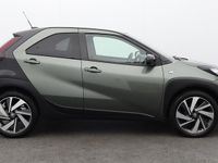 Used Toyota Aygo X 72 HP (52 kW) 2023 Green SUV
