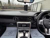 Used Mercedes SLK200 AMG Edition 1 184 HP (135 kW) 2011 White Cabriolet