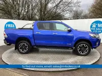 Käytetty Toyota HiLux 150 HP (110 kW) 2018 Sininen Nouto