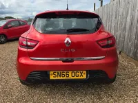 Used Renault Clio Dynamique 73 HP (53 kW) 2016 Red Hatchback