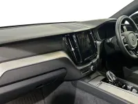 Used Volvo XC60 Plus 350 HP (257 kW) 2024 Black SUV