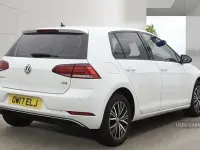 Used VW Golf VII SE 115 HP (84 kW) 2017 White Hatchback