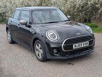 Begagnad Mini Cooper Classic 2019 Svart Halvkombi