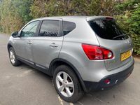 Used Nissan Qashqai Tekna 113 HP (83 kW) 2009 Silver SUV