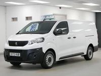 Second-hand Peugeot Expert Premium 145 CP (106 kW) 2023 Alb Van