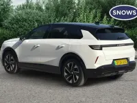 Used Vauxhall Grandland 156 kW (213 HP) 2025 White SUV
