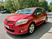 Used Toyota Auris 2010 Red Hatchback
