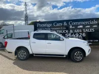 Used Nissan Navara Tekna 190 HP (139 kW) 2017 White Pickup