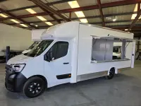 Used Renault Master Business 2022 White MPV