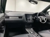 Used Mitsubishi Outlander P-HEV 2019 Grey Estate