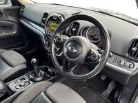 Begagnad Mini Cooper S Countryman 192 HK (141 kW) 2017 Grå SUV