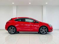 Used Vauxhall Astra GTC SRi 165 HP (121 kW) 2014 Red Coupe
