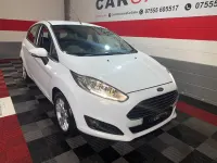 Used Ford Fiesta Zetec 2016 White Hatchback