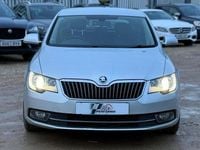 Used Skoda Superb Elegance 140 HP (102 kW) 2014 Silver Hatchback