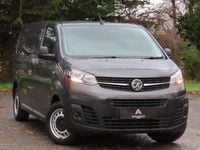 Second-hand Vauxhall Vivaro Edition 100 CP (73 kW) 2021 Gri Monovolum