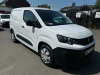 Used Peugeot Partner Premium 131 HP (96 kW) 2024 White MPV