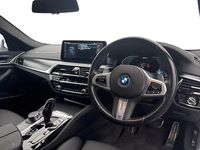 Used BMW 530e M Sport 288 HP (211 kW) 2024 White Estate