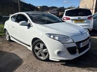 Used Renault Mégane III Dynamique 110 HP (80 kW) 2011 Coupe