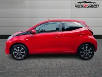 Used Toyota Aygo X-plore 71 HP (52 kW) 2018 Red Hatchback