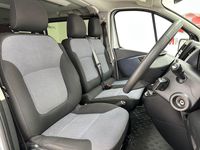 Used Vauxhall Vivaro 125 HP (91 kW) 2017 Silver MPV