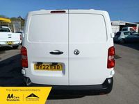 Usado Vauxhall Vivaro S 100 CV (73 kW) 2022 Blanco Monovolumen