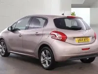 Used Peugeot 208 Allure 90 HP (66 kW) 2014 Pink Hatchback