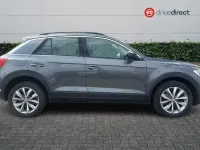 Used VW T-Roc SE 115 HP (84 kW) 2018 Grey SUV