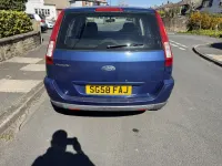 Używany Ford Fusion Zetec 101 KM (74 kW) 2009 Niebieski Hatchback