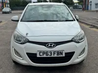 Used Hyundai i20 Style 86 HP (63 kW) 2013 White Hatchback
