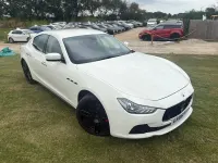 Used Maserati Ghibli 330 HP (242 kW) 2016 White Sedan