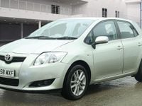Used Toyota Auris 124 HP (91 kW) 2009 Silver Hatchback