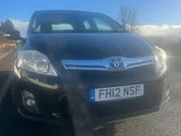 Usado Toyota Auris Hybrid T4 2012 Preto Citadino
