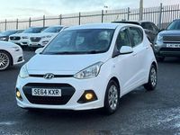Used Hyundai i10 SE 66 HP (48 kW) 2015 White Hatchback