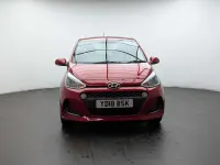 Used Hyundai i10 Premium SE 87 HP (63 kW) 2018 Red Hatchback