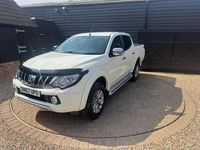 Used Mitsubishi L200 Warrior 178 HP (130 kW) 2017 White Pickup