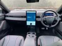 Begagnad Ford Mustang Extended Range 351 HK (258 kW) 2022 Vit Kombi