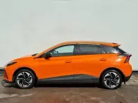 Used MG MG4 EV Trophy 149 kW (203 HP) 2022 Orange Hatchback
