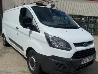 Used Ford Transit Custom 105 HP (77 kW) 2017 White Van