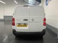 Used Vauxhall Vivaro S 120 HP (88 kW) 2024 White MPV