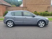 Used Vauxhall Astra SRi 138 HP (101 kW) 2007 Grey Hatchback