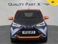 Begagnad Toyota Aygo Edition 72 HK (52 kW) 2021 Grå Halvkombi