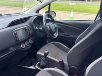 Used Toyota Yaris 109 HP (80 kW) 2020 White Hatchback