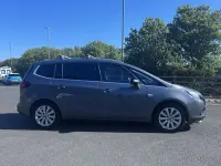 Usado Vauxhall Zafira Tourer 140 HP (102 kW) 2016 Cinzento Monovolume