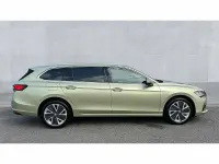 New Skoda Superb SE Technology 150 HP (110 kW) 2026 Ice tea yellow metallic Estate