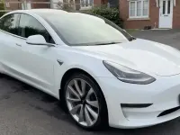 Used Tesla Model 3 Performance 82 kW (112 HP) 2019 White Sedan