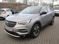 Used Vauxhall Grandland X SRi 130 HP (95 kW) 2019 Grey SUV