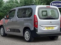 Begagnad Citroën Berlingo Feel 131 HK (96 kW) 2023 Minibuss