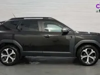 Usado Dacia Duster Journey 130 HP (95 kW) 2025 Preto SUV